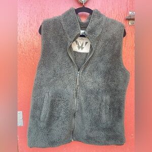 White Mark Gray Fleece Vest
